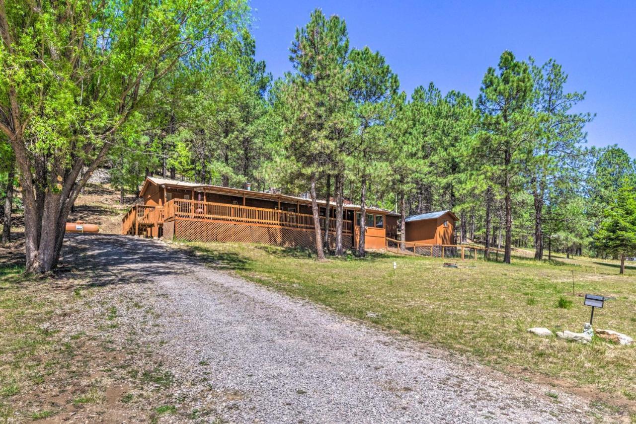 Quiet Cloudcroft Cabin With Porch And Gas Grill! Exteriör bild